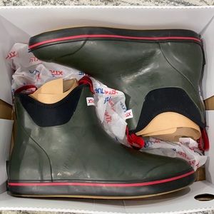 Men’s xtratuf ankle boots